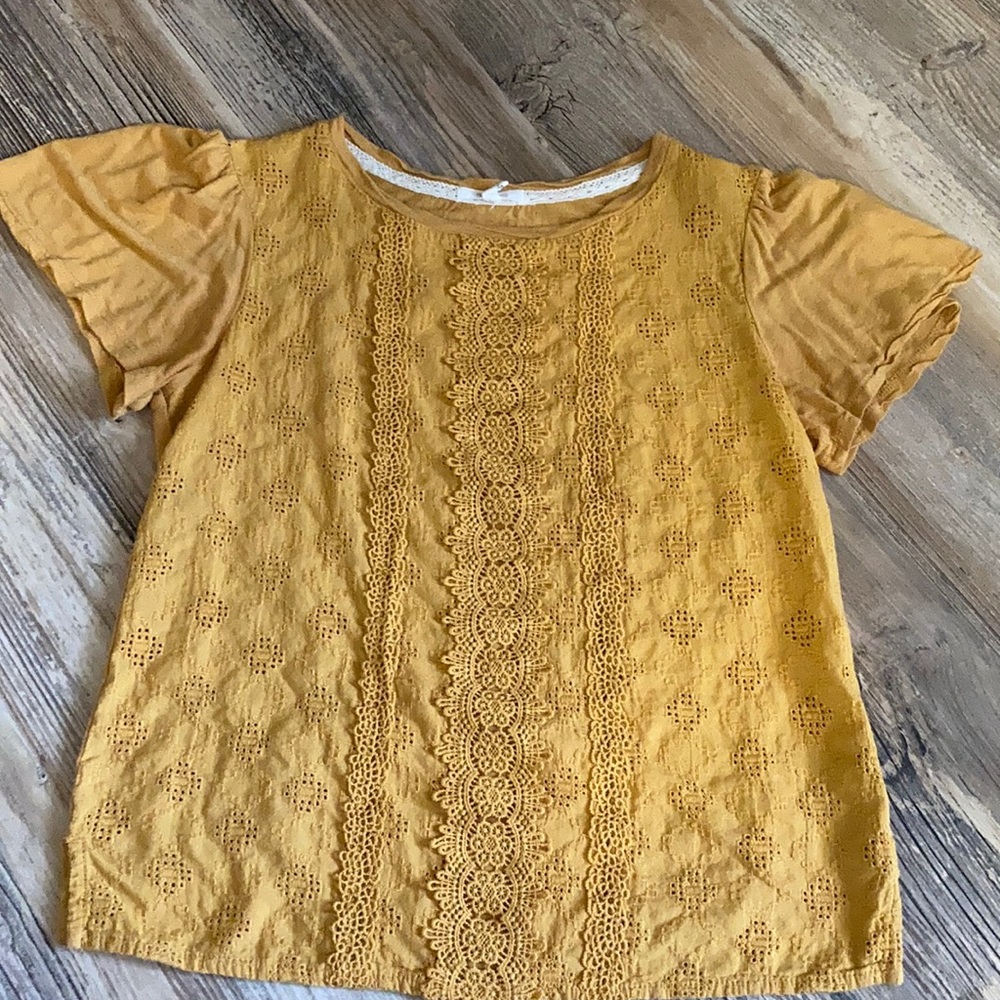 Maurice’s top